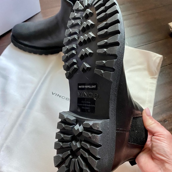 Vince Chelsea Boots -Men’s